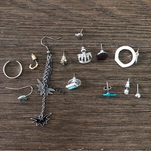 Mix Match onies earrings